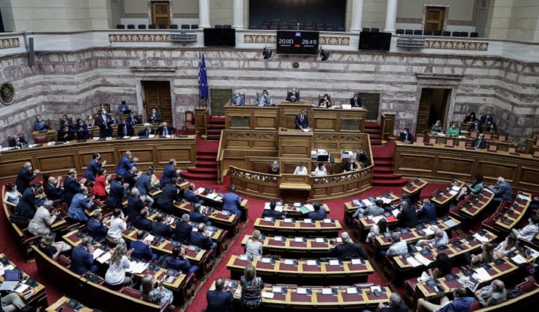 Βουλή: Υψηλοί τόνοι στη συζήτηση του ν/σ για τα μέτρα στήριξης των πληγέντων του “Ιανού”