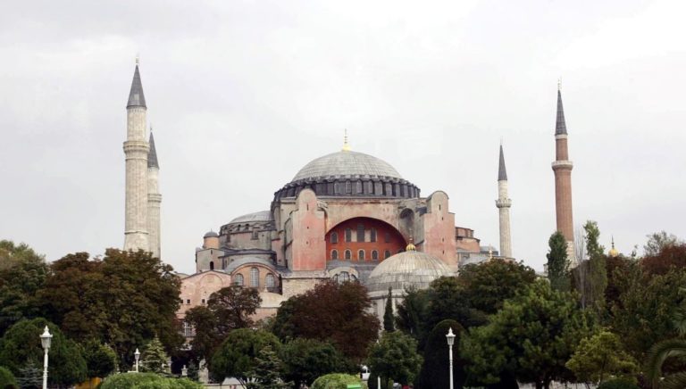 Το Συμβούλιο της Ευρώπης καταδίκασε τη μετατροπή της Αγίας Σοφίας σε τζαμί