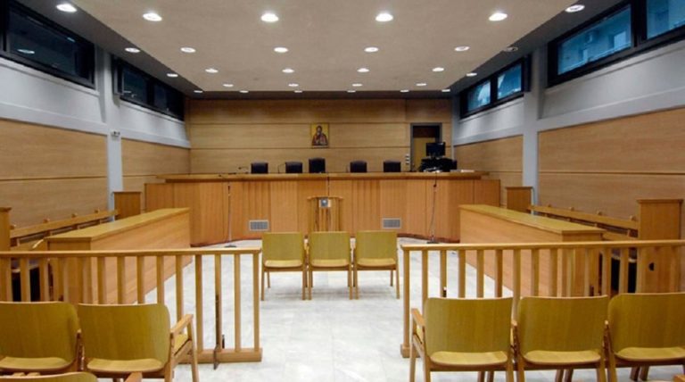 Παράσταση διαμαρτυρίας του Δικηγορικού Συλλόγου Καβάλας