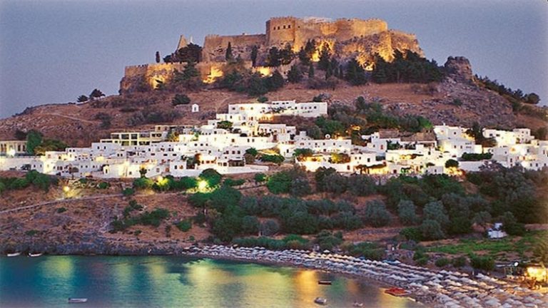 Αυξητική τάση δείχνουν τα τουριστικά στοιχεία για τη Ρόδο