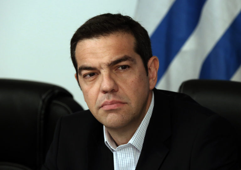 Αντιπαράθεση κυβέρνησης-ΣΥΡΙΖΑ  μετά την ανάρτηση Τσίπρα περί “μυστικής διπλωματίας”