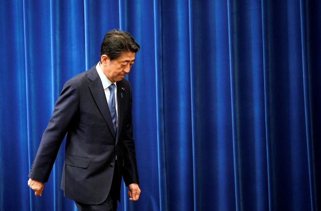Επίσημη η παραίτηση του Ιάπωνα πρωθυπουργού Σίνζο Άμπε