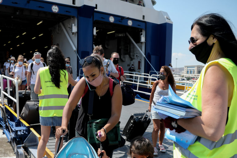 Κορονοϊός: 217 νέα κρούσματα ανακοίνωσε ο ΕΟΔΥ – Τα 195 είναι εγχώρια