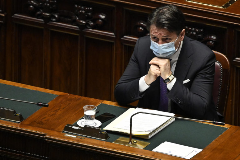 Ιταλία: Μήνυση κατά του πρωθυπουργού Κόντε και 6 Υπουργών για τη διαχείριση της πανδημίας