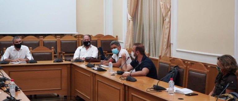 Με τον δάκο ασχολήθηκε η επιστημονική Επιτροπή της Περιφέρειας Κρήτης