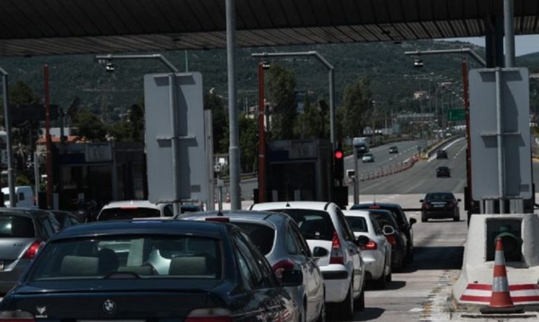 Αυξημένα μέτρα της τροχαίας στο οδικό δίκτυο της Θεσσαλίας