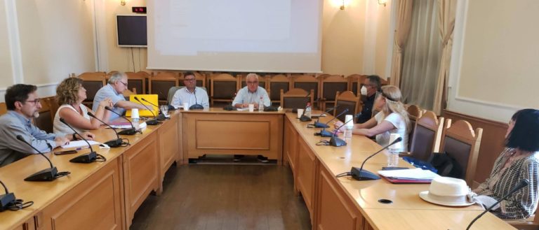 Σύσκεψη στη Περιφέρεια Κρήτης για την δημόσια υγεία