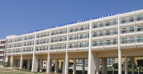 Αλεξανδρούπολη: Στο Νοσοκομείο Αναφοράς νοσηλεύονται 19 -τρεις στη ΜΕΘ