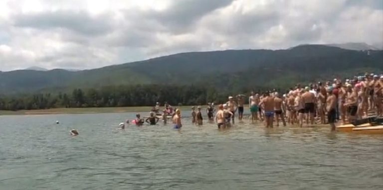Κολυμβητικός διάπλους της λίμνης Πλαστήρα – Συμμετέχουν αθλητές από όλη τη χώρα