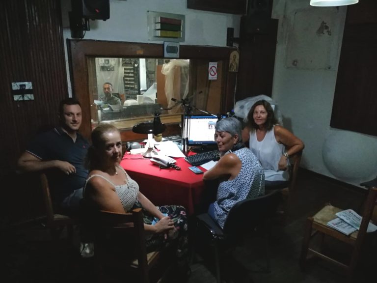 Στο στούντιο της ΕΡΤ Χανίων η διευθύντρια και μαθητές του Εσπερινού ΓΕ.Λ. (audio)