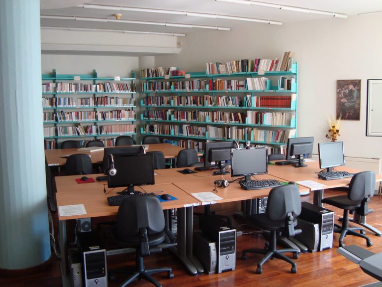 Kαλαμάτα: Tο χειμερινό ωράριο της Δημόσιας Κεντρικής Βιβλιοθήκης