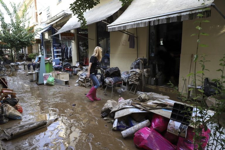 Πλημμύρες στην Αιτωλοακαρνανία – Αποκλείστηκαν χωριά στην Ορεινή Ναυπακτία