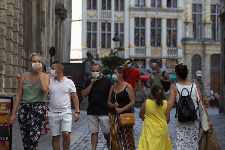 Σε έξαρση το  κύμα πανδημίας στην Ευρώπη-Ινδία και Βραζιλία πλήττονται περισσότερο μετά τις ΗΠΑ