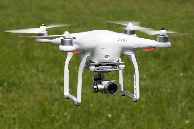 Γνωριμία με τα drones για μαθητές στο Noesis