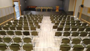 Ηράκλειο: Έτοιμη η ανακαινισμένη αίθουσα «Μανώλης Καρέλλης»