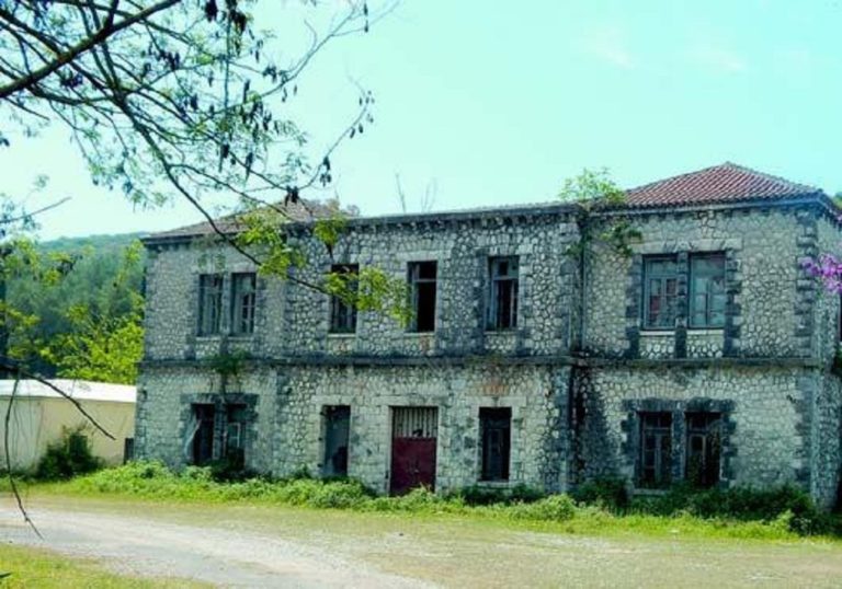 Υπογραφές σήμερα για παραχώρηση του στρατοπέδου «Παπακώστα» στην Άρτα