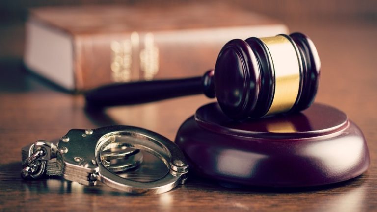 Ηράκλειο: Ένοχος 35χρονος για ασέλγεια σε βάρος της 9χρονης κόρης του φίλου του