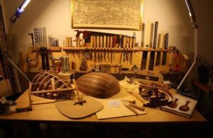Ξάνθη: Εργαστήρι Κατασκευής Παραδοσιακών Οργάνων