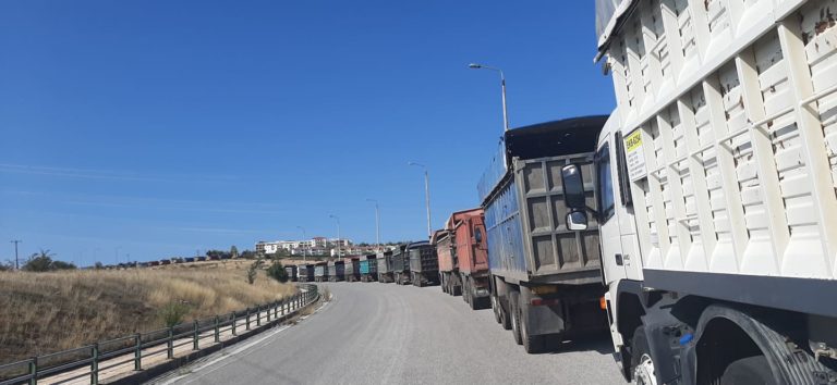 Κοζάνη: Διαμαρτυρία οδηγών φορτηγών για την πρόωρη απολιγνιτοποίηση
