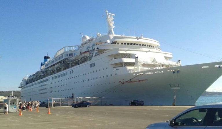Χανιά: Δύο κρουαζιερόπλοια στο λιμάνι της Σούδας