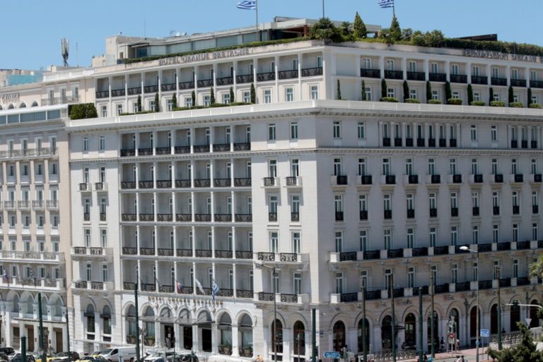Διάκριση στις Κάννες για ντοκιμαντέρ που αφορά τα 150 χρόνια του ιστορικού ξενοδοχείου «Μεγάλη Βρεταννία»