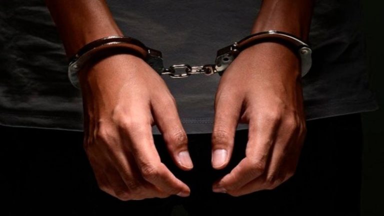 Ρέθυμνο: Σύλληψη 27χρονου ύποπτου για σχέσεις με το Ισλαμικό κράτος  – Απελάθηκε στη Βρετανία