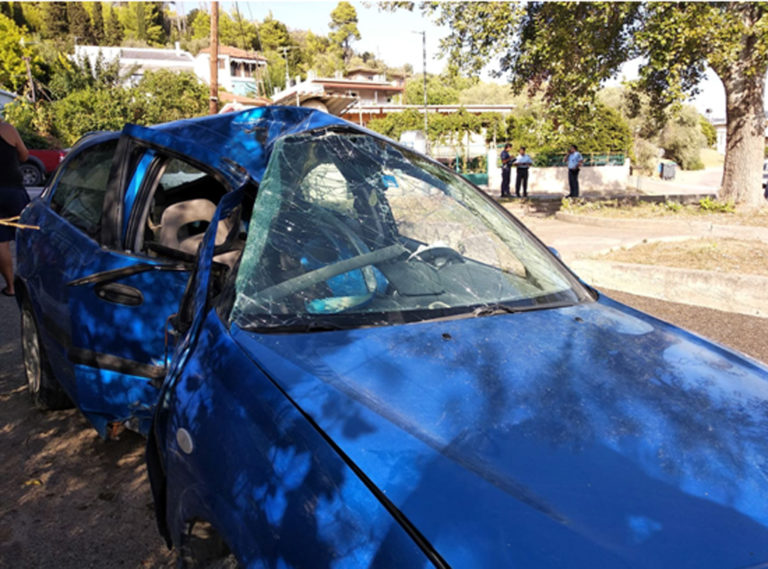 Πύργος: Απεγκλώβισαν γυναίκα μετά από τροχαίο