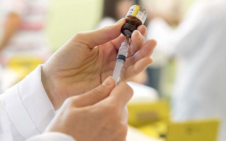 Οδηγίες προφύλαξης από την εποχική γρίπη και αντιγριπικός εμβολιασμός