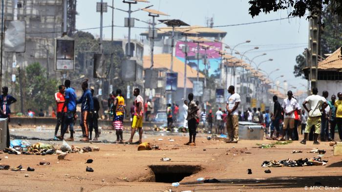 Γουινέα: 90 νεκροί στις διαδηλώσεις λέει η αντιπολίτευση – Διαψεύδει η κυβέρνηση