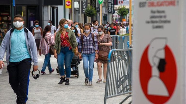 Η Ευρώπη ξεπέρασε τις ΗΠΑ σε ημερήσια κρούσματα κορονοϊού