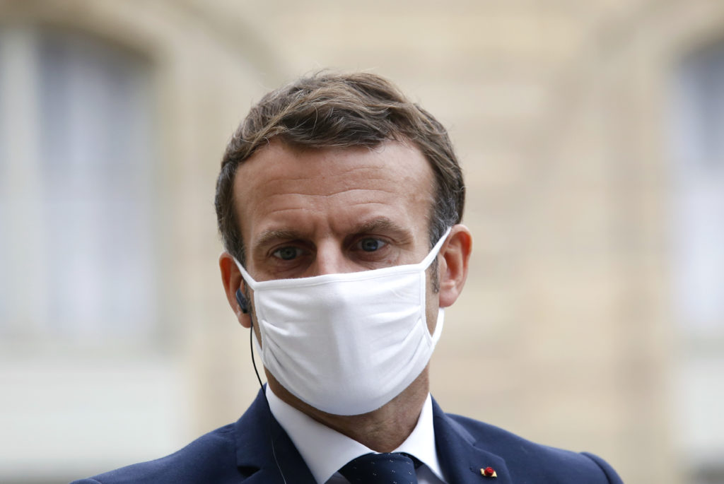 Γαλλία: Lockdown σε όλη τη χώρα ανακοίνωσε ο Μακρόν – «Πιο σκληρό το 2ο κύμα»