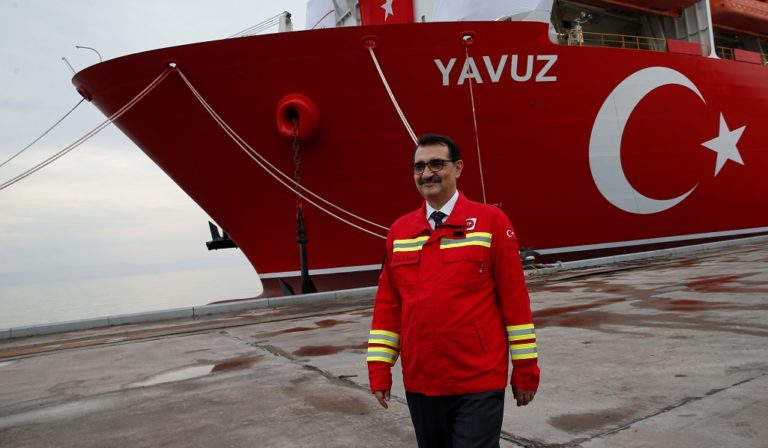 Ο Τούρκος υπουργός Ενέργειας για ερευνητική δραστηριότητα στην Ανατολική Μεσόγειο και Καστελόριζο