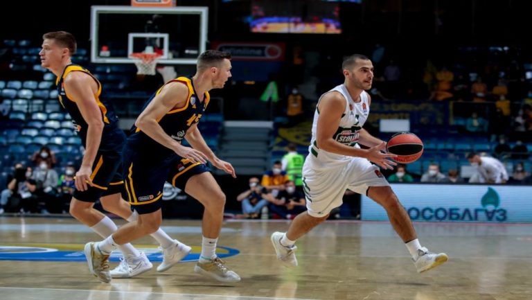 Mε το δεξί στην Ευρωλίγκα ο Παναθηναϊκός, 78-76 την Κίμκι στη Μόσχα