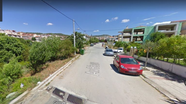 Υποχώρησε το οδόστρωμα στο Ρετζίκι Θεσσαλονίκης (video)