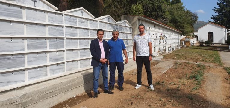 Ίασμος: 60 νέα οστεοφυλάκια στα κοιμητήρια τοποθέτησε ο Δήμος