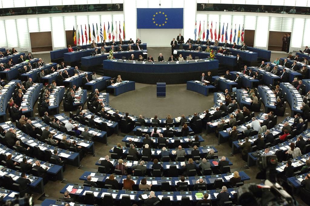 Με 631 θετικές ψήφους εγκρίθηκε το ψήφισμα του ΕΚ για τα Βαρώσια