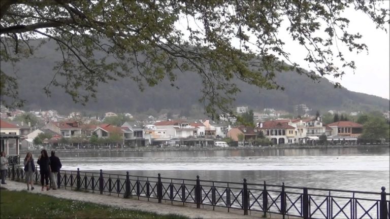 Επιβαρυμένη με ρύπους η λίμνη των Ιωαννίνων (video)