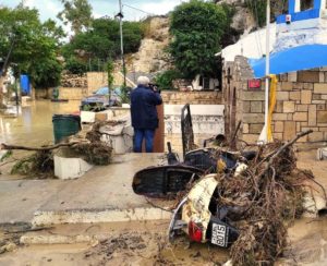 Ηράκλειο: Μεγάλες καταστροφές από τις πλημμύρες – κινδύνευσαν άνθρωποι