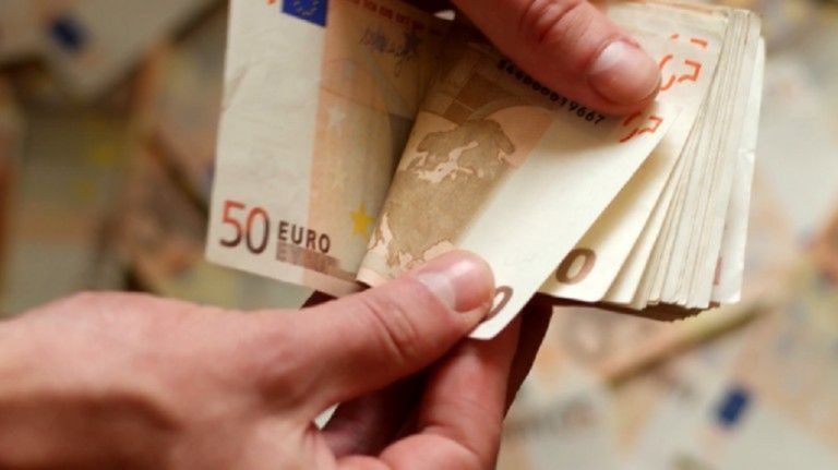 Πρόστιμα 36.900 ευρώ για μη τήρηση μέτρων περιορισμού κατά του κορονοϊού στην Αττική
