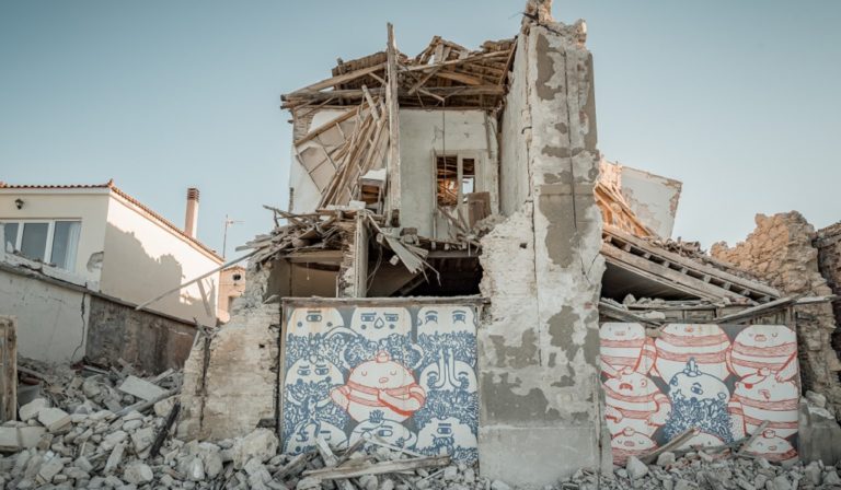 Επικοινωνία Μπορέλ-Δένδια για τον φονικό σεισμό στη Σάμο