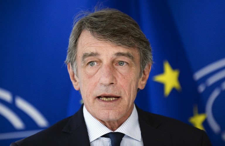 Πρόεδρος Ευρωκοινοβουλίου: «Απαράδεκτες οι επιθέσεις  Ερντογάν στη Γαλλία και στον Πρόεδρο Μακρόν»