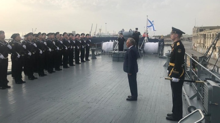 Στο λιμάνι της Θεσσαλονίκης το εκπαιδευτικό πλοίο «Smolny» του Ρωσικού Πολεμικού Ναυτικού