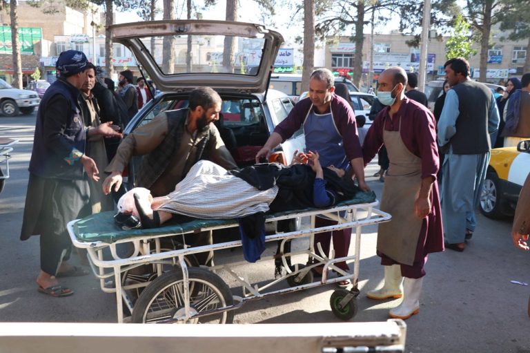 Αφγανιστάν: 15 νεκροί – Ποδοπατήθηκαν στην προσπάθεια εξασφάλισης βίζας