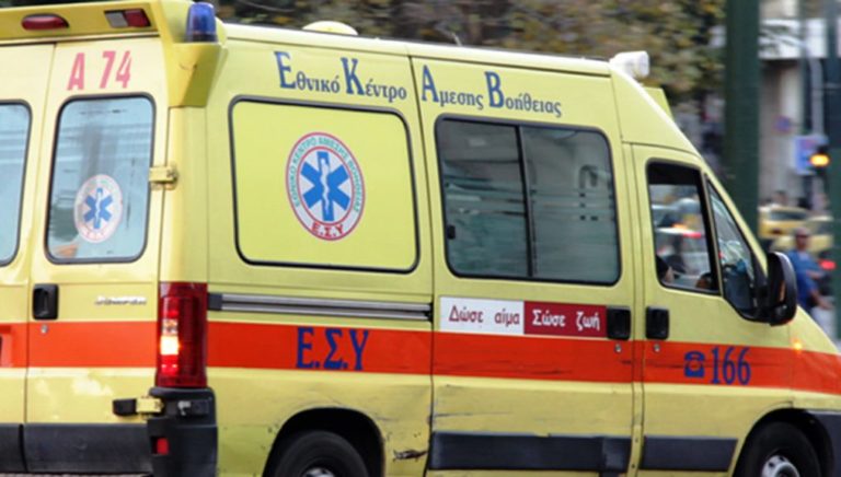Θεσπρωτία: Πέθανε αβοήθητος σε παγκάκι – Το ασθενοφόρο έφθασε μετά από 45 λεπτά