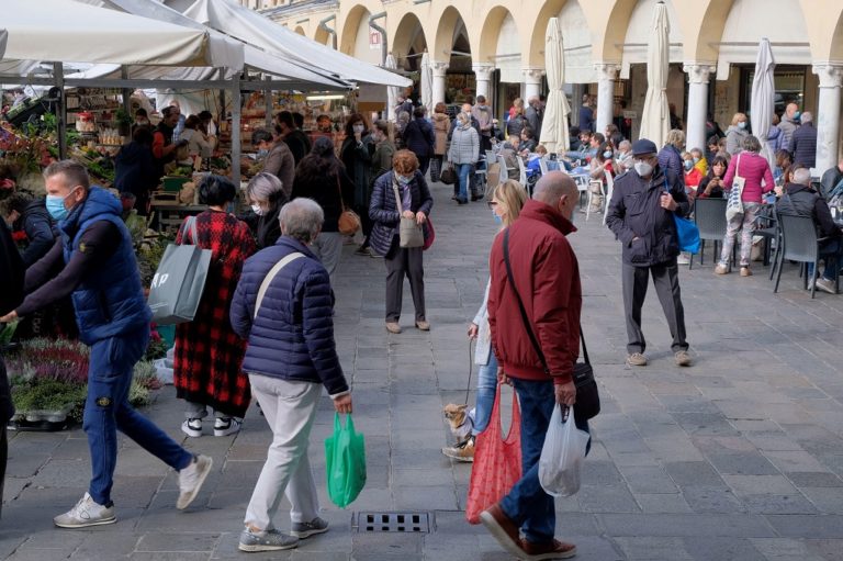 Ιταλία: Επιδείνωση των κρουσμάτων σε πολλές περιφέρειες