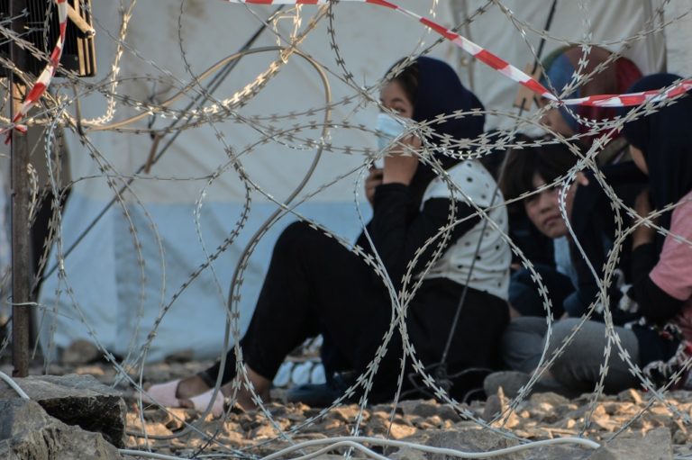 Σοβαρές ζημιές από την κακοκαιρία στη δομή του Καρά Τεπέ