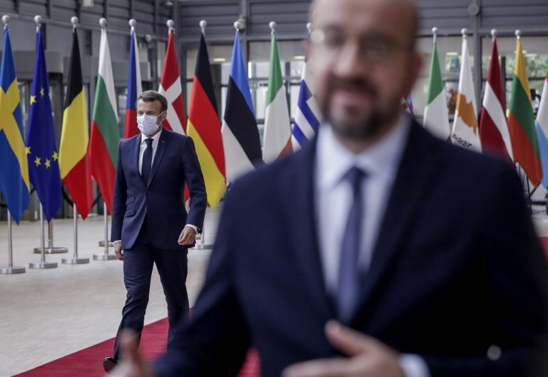 Brexit – Σύνοδος Κορυφής: Συμφωνία χωρίς επαναδιαπραγμάτευση – Υποψίες για κατασκοπεία από την ΜI6