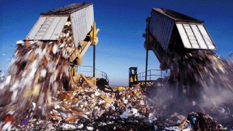 Εξέτασε τα έργα στη Μονάδα Διαχείρισης Απορριμμάτων στην Τριανταφυλλιά ο Ορ. Καβαλάκης