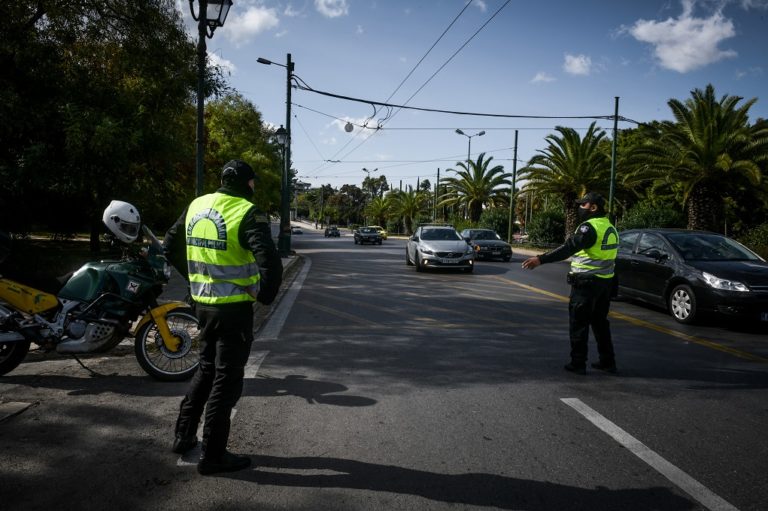 Lockdown: Σαφάρι ελέγχων- Διπλάσια πρόστιμα -18.000 ευρώ σε λαϊκή αγορά (video)