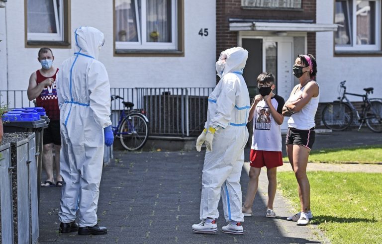 Με προειδοποιήσεις για πανδημία ως το Πάσχα τα νέα lockdown στην Ευρώπη